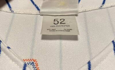 848889_3