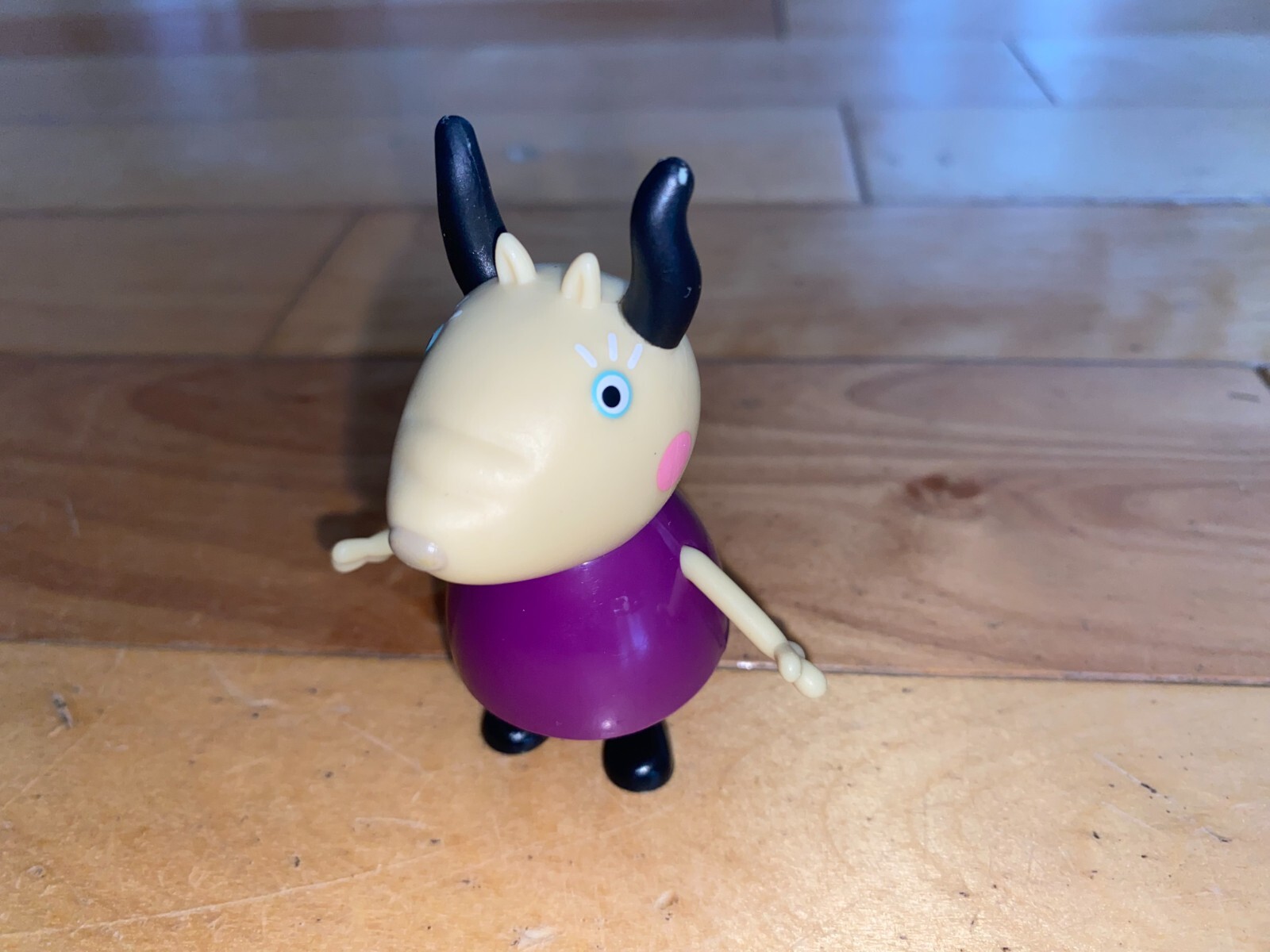 Peppa Pig Madame Gazelle Teacher Figure Hasbro EBay peppa-pig-madame-gazelle-teacher-figure-hasbro-ebay