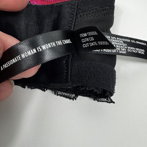 Sexy Sujetador de Encaje Torrid Curve 42D 42 D Rosa Fusión Negro Cobertura Completa Con Aros - Imagen 7 de 10