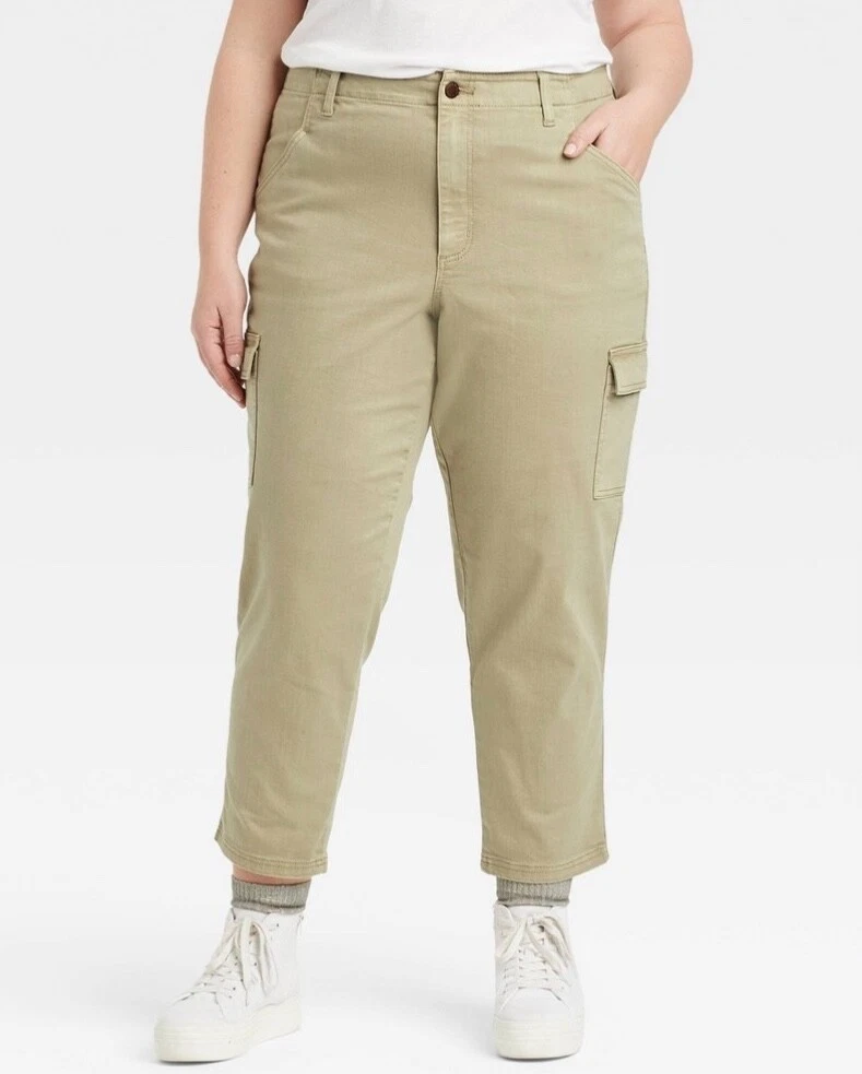 Women's Plus High Rise Fit Cargo Pants