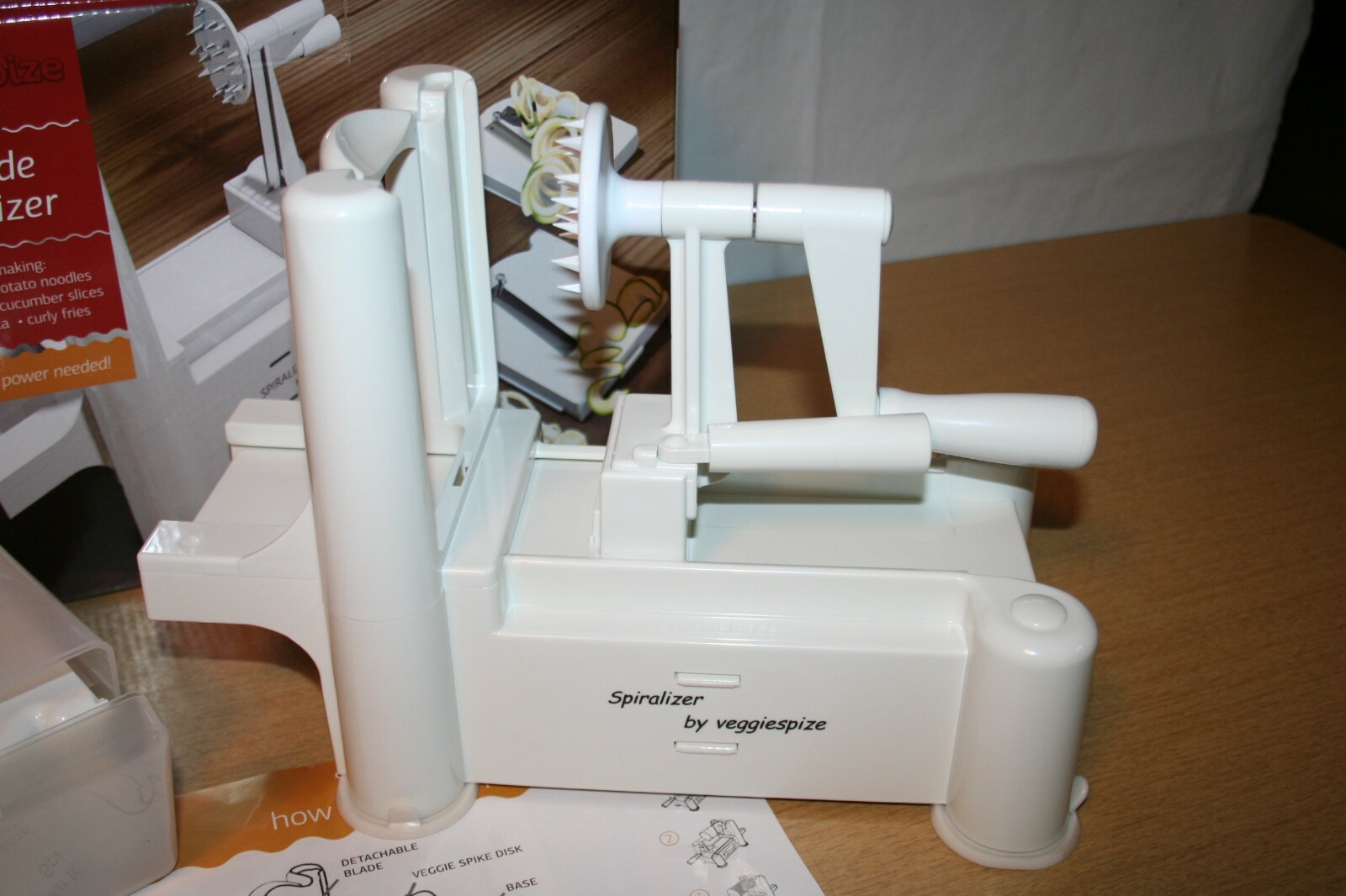  5-Blade Vegetable/Fruit Spiralizer with Suction Cup Feet in Box VeggieSpize