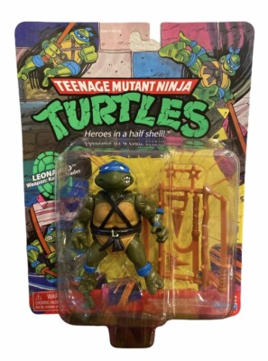 NEW TMNT NINJA TURTLES RETRO CLASSIC 2021 LEONARDO WALMART PLAYMATES