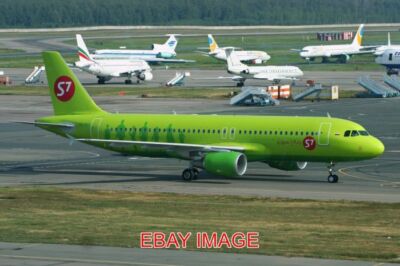 FOTO FLUGZEUG AIRBUS A320-214 ''''VQ-BRC'''' S7 AIRLINES C/N 5106. DURCH DEN TH GENOMMEN