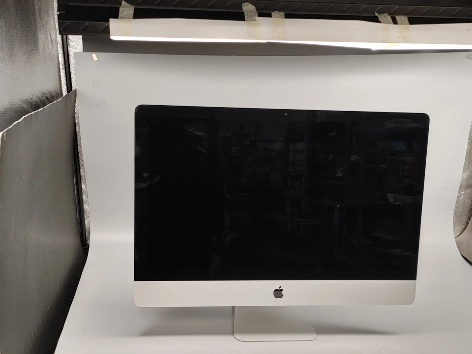 2015 iMac MK482LL/A A1419 i7 4.0Ghz 27in 8GB RAM 32GB SSD + 1TB HDD - Image 2 of 4
