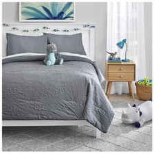 New Member's Mark Kids' Heat Pressed 5-Piece Comforter Set Twin/Full Variety Clr