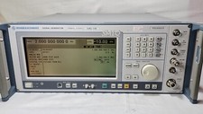 Rohde & Schwarz SMIQ 03B 1125.5555.03 Signal Generator 300kHz-3.3GHz S/N:101310