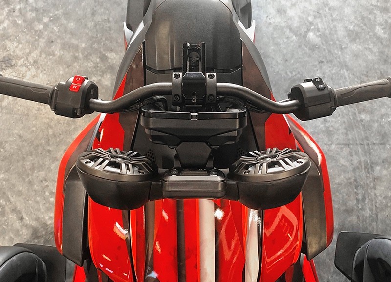 SSV Works RKR-2K Front Fairing 4" Speakers+Bluetooth Receiver For CAN-AM RYKER