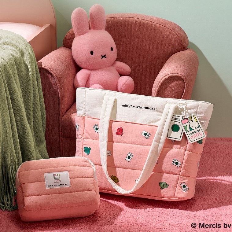 スターバックス韓国ミッフィーポーチピンク STARBUCKS Korea 2025 Forever Miffy Puffer Pouch Puffer Bag Large