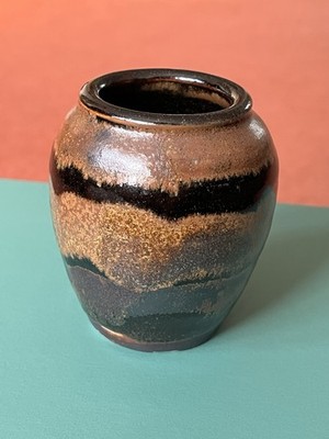 Kleine Studiokeramik Vase Bronze / braune Glasur. 9 cm groß. Signiert. Ex Zustand