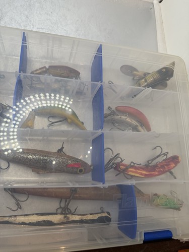 Flambeau Tackle box Full Of Fishing Lures - Picture 12 of 13
