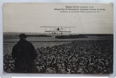 Rigny le Ferron (Dämmerung) - Einweihung des Denkmals für Lieutenant Flieger von Grai
