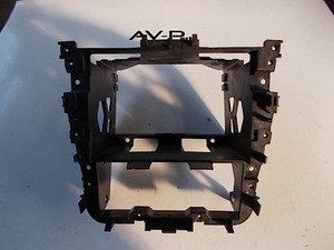 Original VW Golf 5 V Variant Jetta 5 Doppel DIN Schacht Radio Navigationssystem