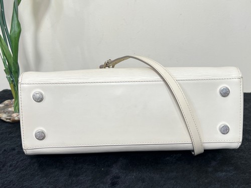 100% Authentic Louis Vuitton Brea MM Epi Ivory handbag shoulder bag - Picture 5 of 17