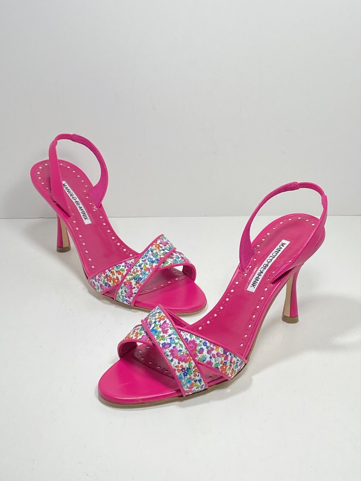 manolo blahnik slingback sandals