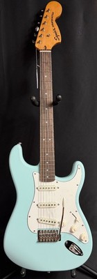 Squier FSR Classic Vibe 70's Stratocaster Electric Guitar Sonic Blue Finish 680