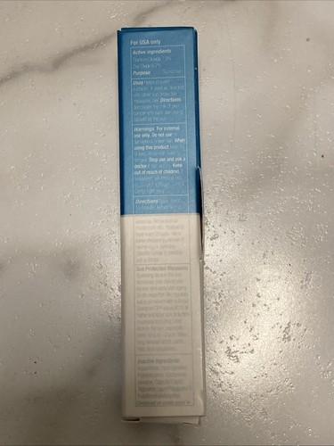 Brand New Colorescience Total Eye 3-in-1 Renewal Therapy SPF 35 Deep 0.23 oz. - Picture 2 of 3