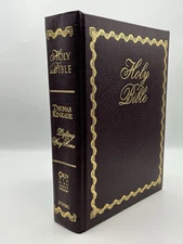 HOLY BIBLE NKJV Thomas Kinkade Lighting The Way Home 255KBG Burgundy Leather
