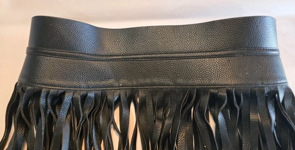 Cinturón con flecos negro imitación cuero doble hebilla talla L BCBGMaxAzria Festival Grunge Foto 4 de 4