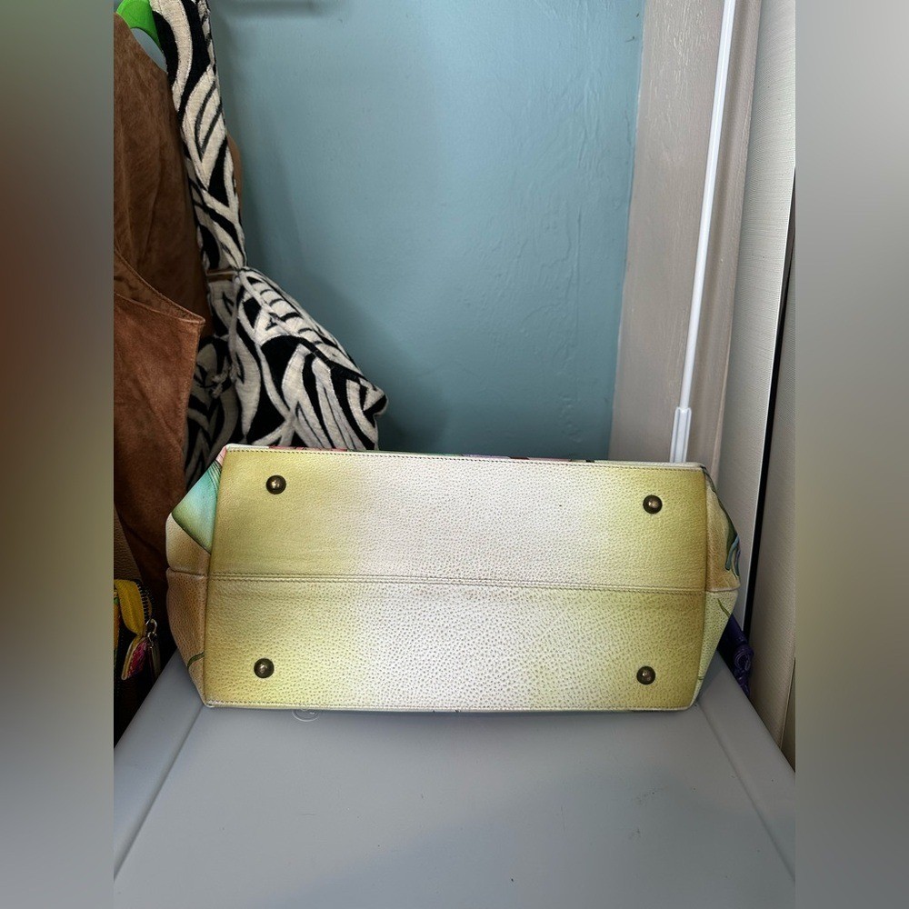 Anuschka Hand Painted Genuine Leather Featuring Hummingbird Floral Tote Bag.