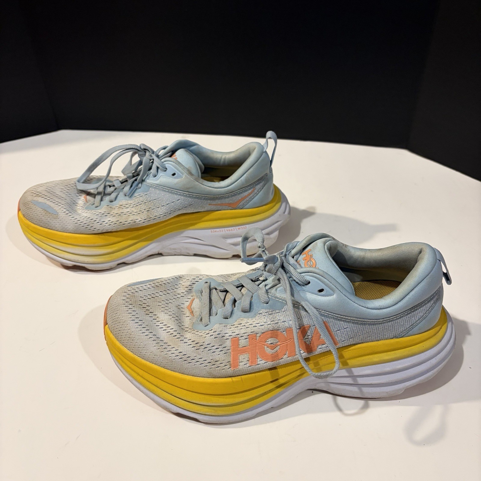 HOKA ONE ONE Bondi 8 Shoes Womens Size 8B Blue Yellow Max Cushion Road Running thumbnail 4