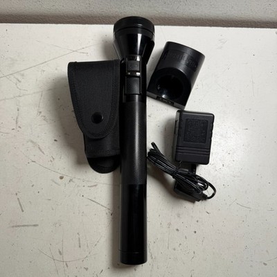 Streamlight SL-20XP-LED Black Rechargeable LED Flashlight with Accessories