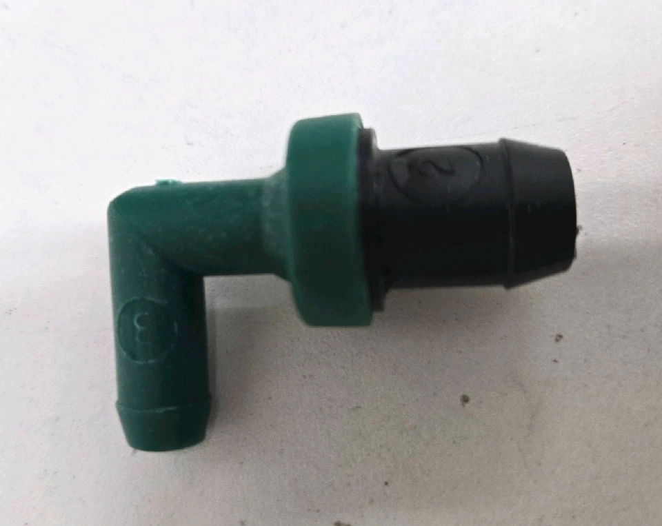 CARQUEST Genuine PCV Valve fits HONDA S2000 Base Convertible 2-Door 2003 Foto 3 de 4