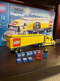 LEGO 3221 Set, Traffic LEGO CITY: Truck 100% Complete w/ Box & Manual (RETIRED)