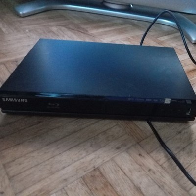 Samsung J4500R Blu-ray Player - Schwarz