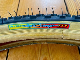 Tioga Comp III 3 NOS rainbow skinwall BMX Cruiser 24" Zoll oldschool 1980s tire