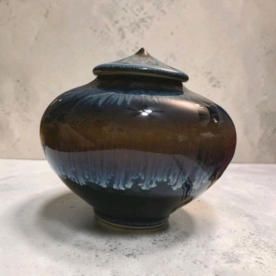 Bill Campbell Pottery Drip Glaze Ginger Jar Signed Blue And  Purple Drip Glaze