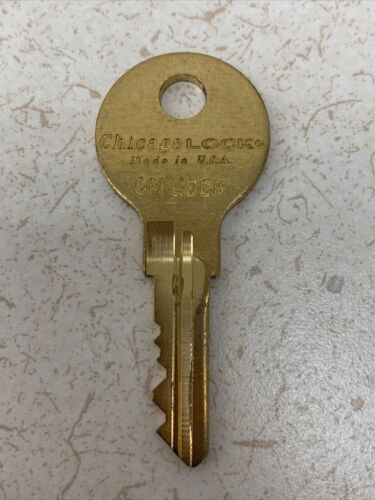 FR392 Key Replacement CM Lock - Picture 2 of 2