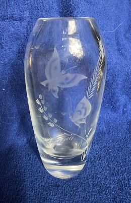 MALMO SWEDEN 5.5  CRYSTAL VASE W/ETCHED BUTTERFLIES 