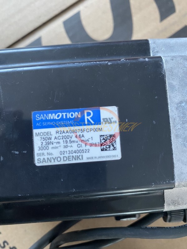 One Used Sanyo R2AA08075FCP00M Servo Motor