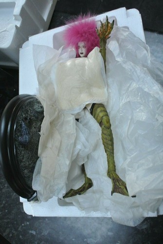 Rara estatua de porcelana fundida en frío NIRASAWA MILTURE Art Storm NINA GILLMAN SIN USAR, EN CAJA - Imagen 7 de 8