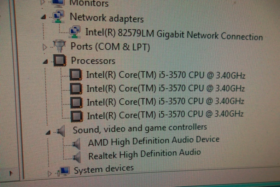 Dell Optiplex 7010 Intel Core i5-3570 (3rd Gen) 3.40GHz 8GB 250GB DVD±RW HD 7570 - Image 2 of 4