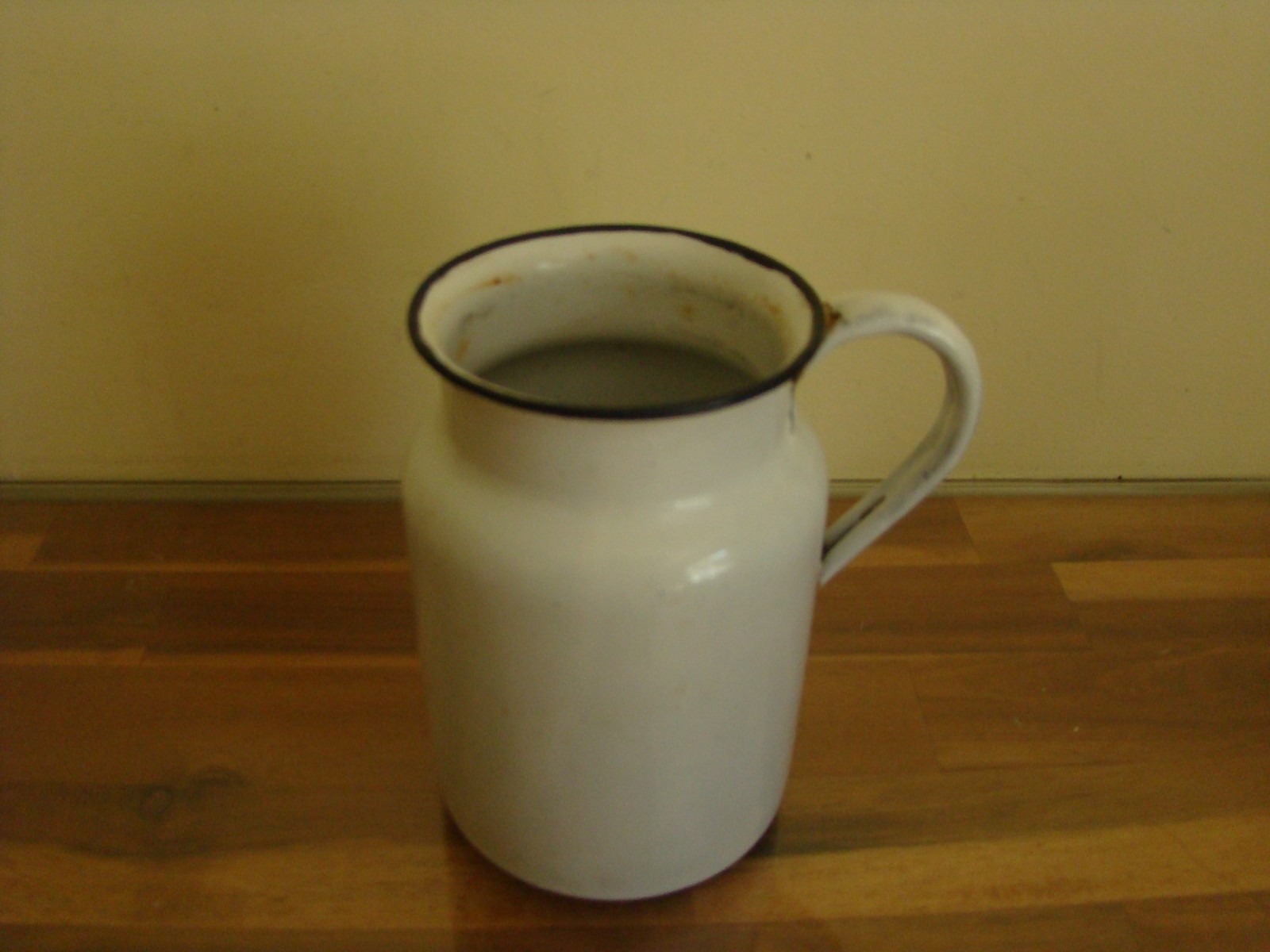 Picture 1 of 4