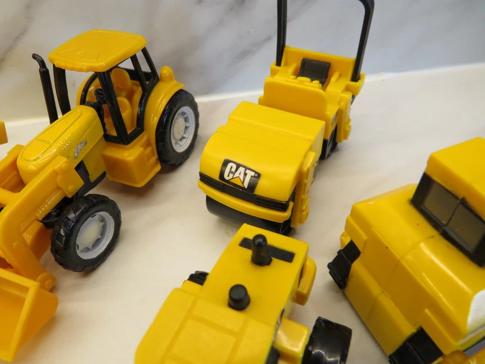 Construction Building Site Trucks Toy Vehicles Dumper Diggers Bundle CAT - Image 4 of 4