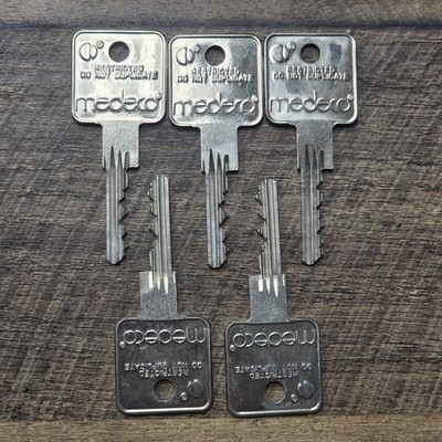 (5) MEDECO High Security Keys Random Cuts /Codes Locksmith, Art, Collectors Lot