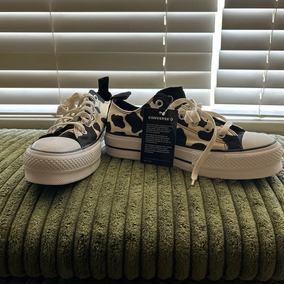 Estampado de vaca Converse Chuck Taylor All Star Foto 3 de 4