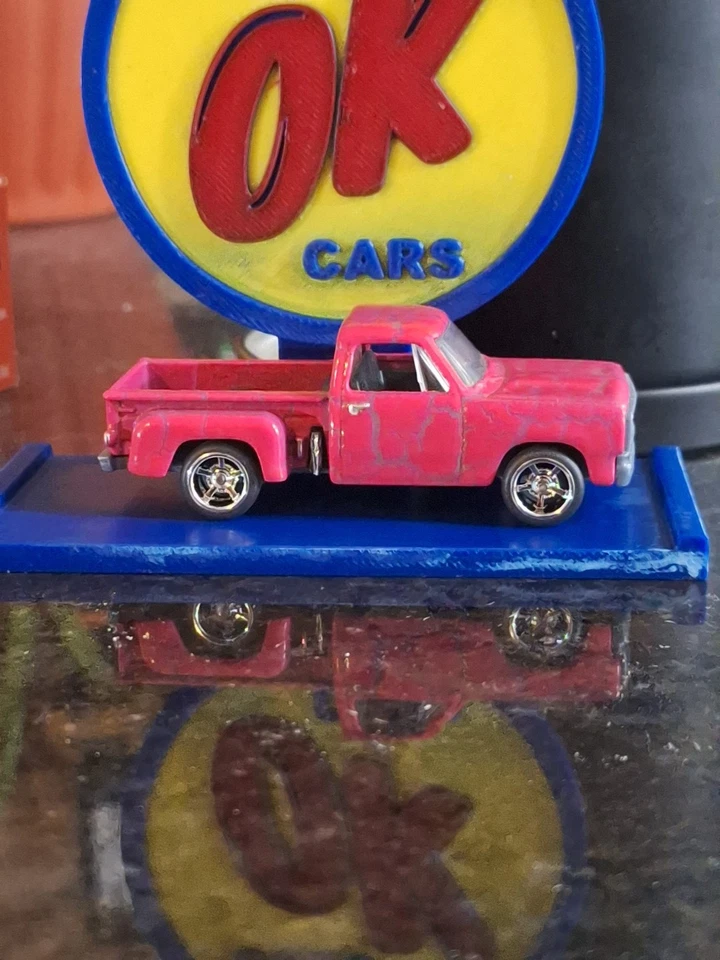 Hotwheels Custom 1978 Dodge Lil vermelho (rosa) Express trocado e solto - Imagem 3 de 4