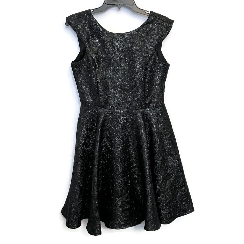 black dresses with long sleeves Elegant Lace Sleeve Mother of Bride Dress dev-position-20-off-selected-dresses:number:6 Dry clean or machine Size:Y/M (10) Eid Dresses New Model