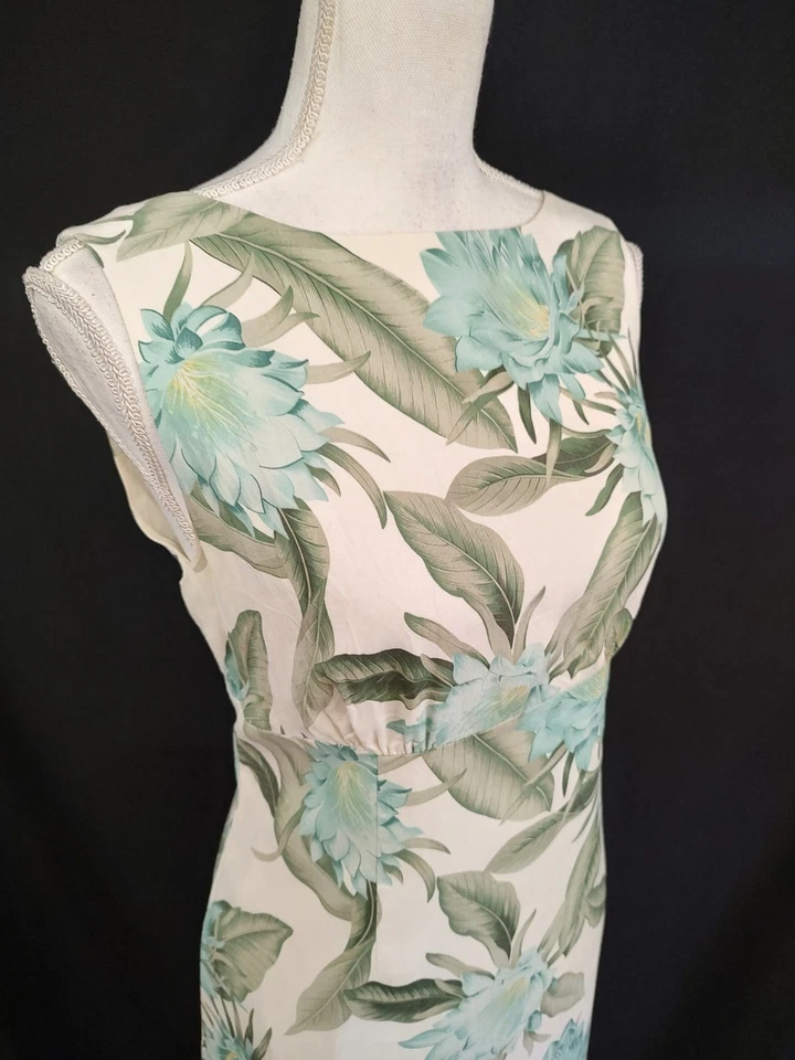 Tommy Bahama Silk Sheath Dress Tropical Floral Resort Style V Back Lined Sz 10 - Image 2 of 4