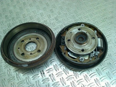 TAMBOUR DE FREIN arriere GAUCHE Citroën C1 2014 0204011462 - Photo 1/3