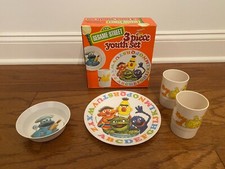 1977 Vintage "SESAME STREET" 3-PIECE YOUTH SET "PLATE/BOWL/TUMBLER" Set, RARE