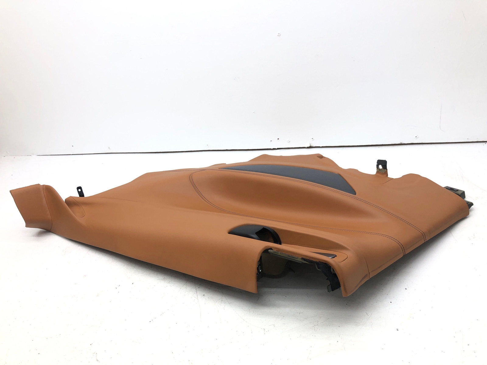 2017-2020 FERRARI GTC4LUSSO RIGHT REAR FLANK QUARTER PANEL COVER CUOIO 795865