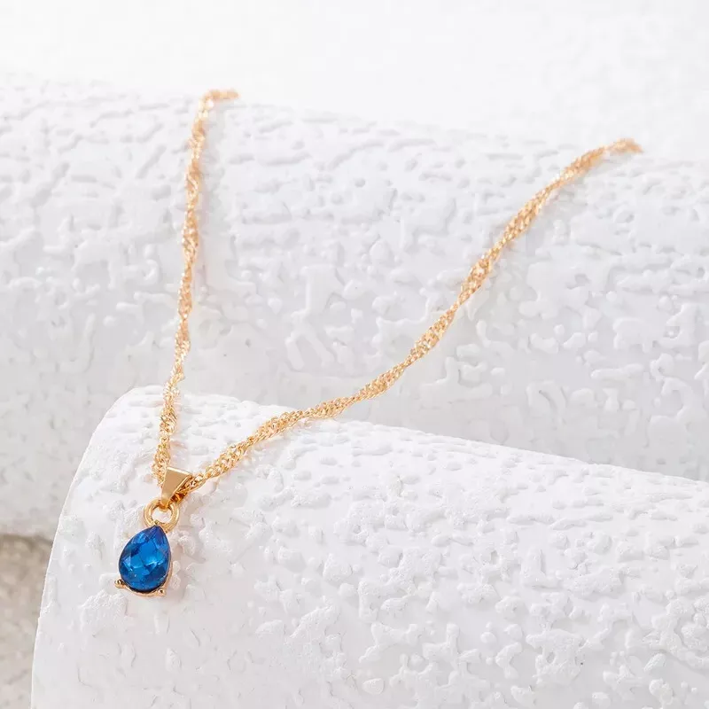 Beautiful necklace deals