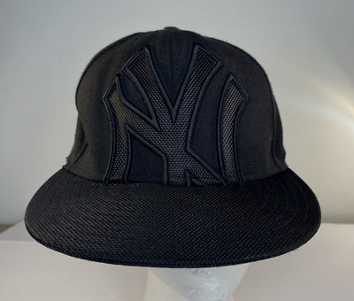 NY Yankees New Era Wide-Brim Baseball Cap Black 7 1/8 Fitted Style