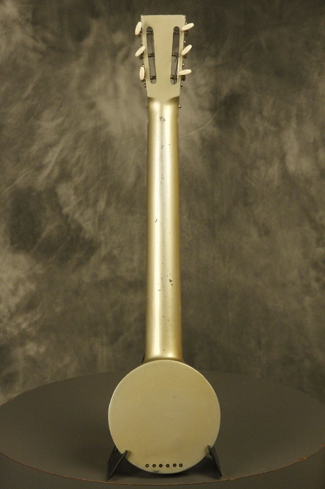 Picture 20 of 24