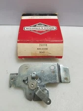 Briggs & Stratton Control Plate 298998 - OEM Packaging - NEW - B4D/B4B