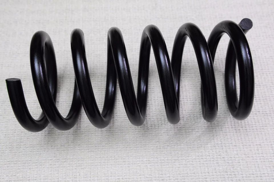 1975 Alfa Romeo Spider передняя подвеска пружина комплект, перекрашенный #92 - Изображение 2 из 4